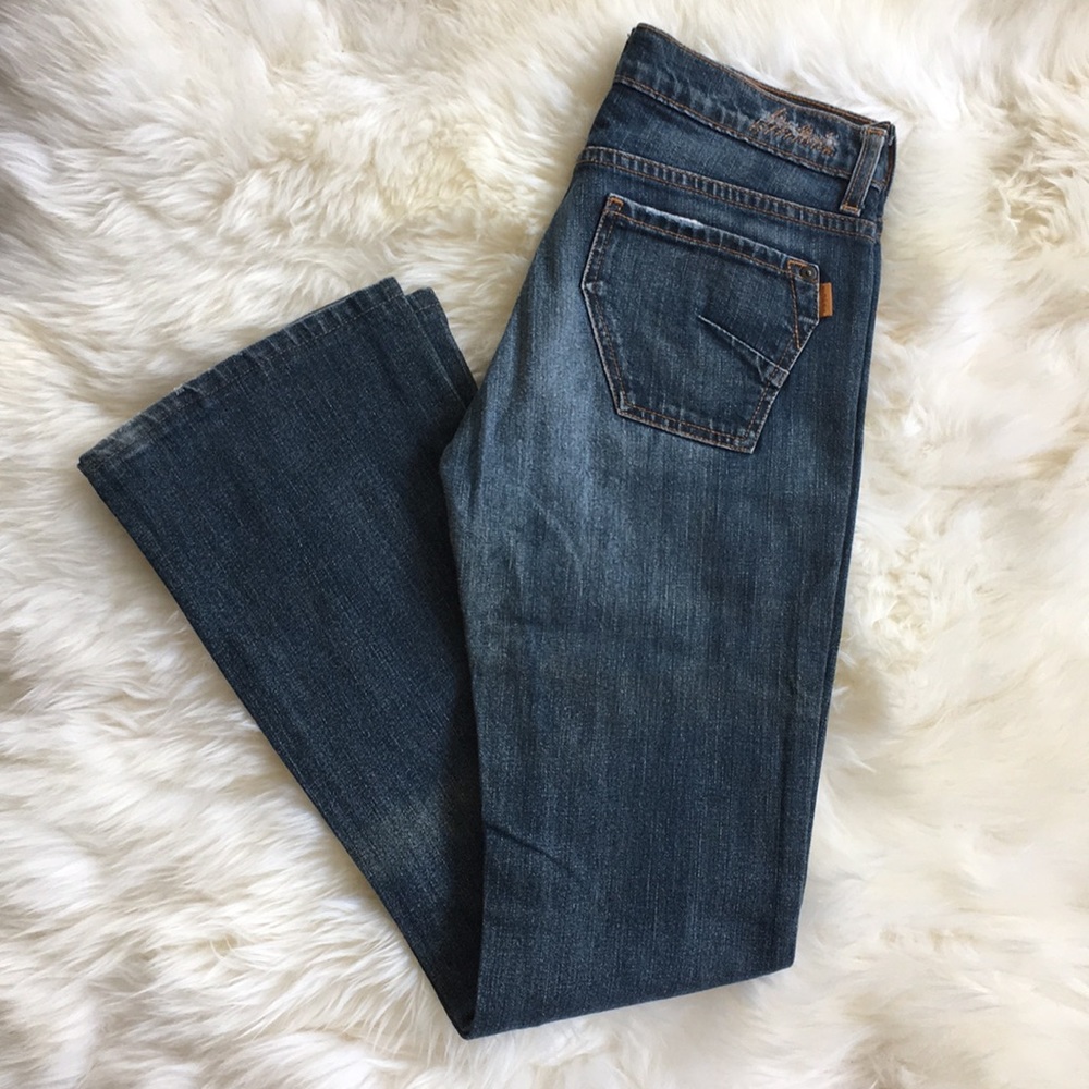 James Jeans Preserved Denim Bootcut